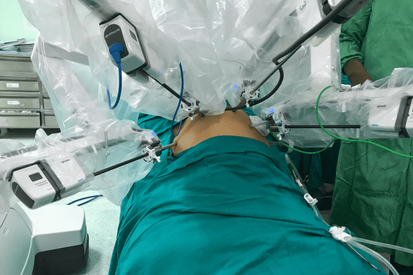 Invasive Surgery using Robotic Equipment - NU Hospitals